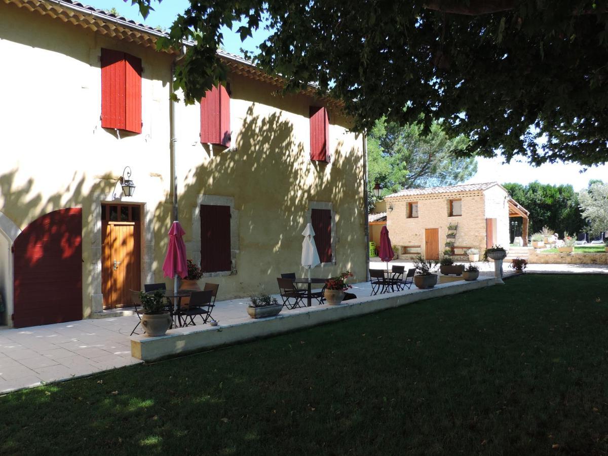 Mas De La Sauline Bed and Breakfast La Roque-d'Antheron Buitenkant foto